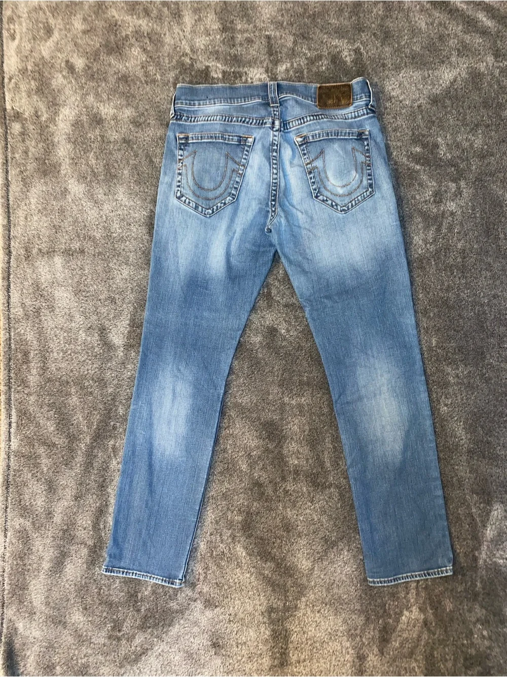 True Religion Geno Jeans Men’s 33 Distressed Vintage Fade